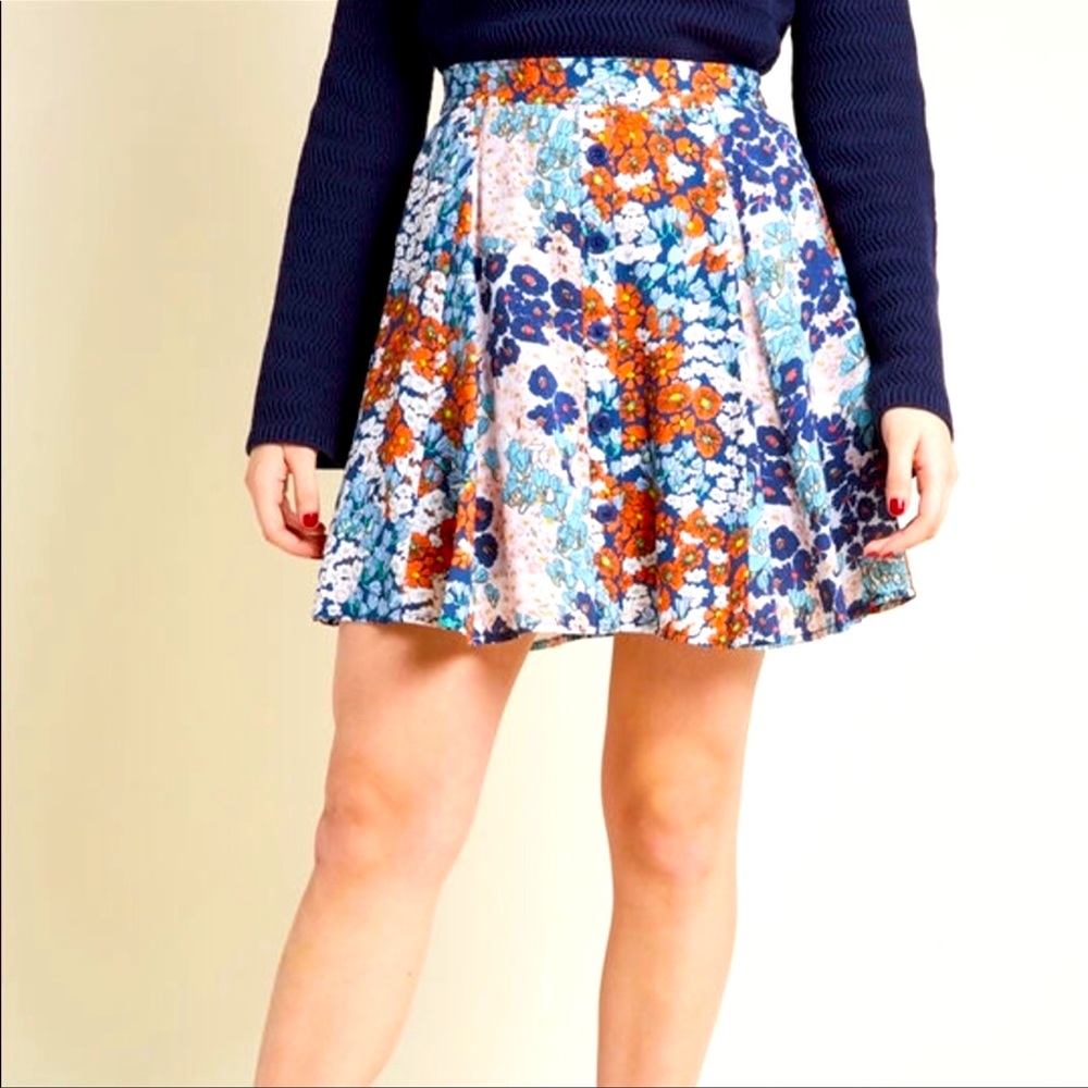Modcloth Floral You Sassy Thing Skater Skirt Medium